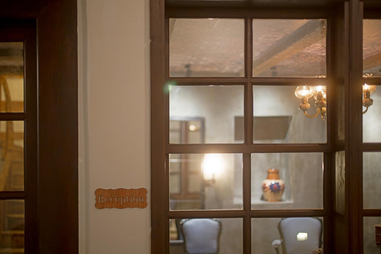 Hani I Pazarit Boutique Hotel Корча Екстер'єр фото