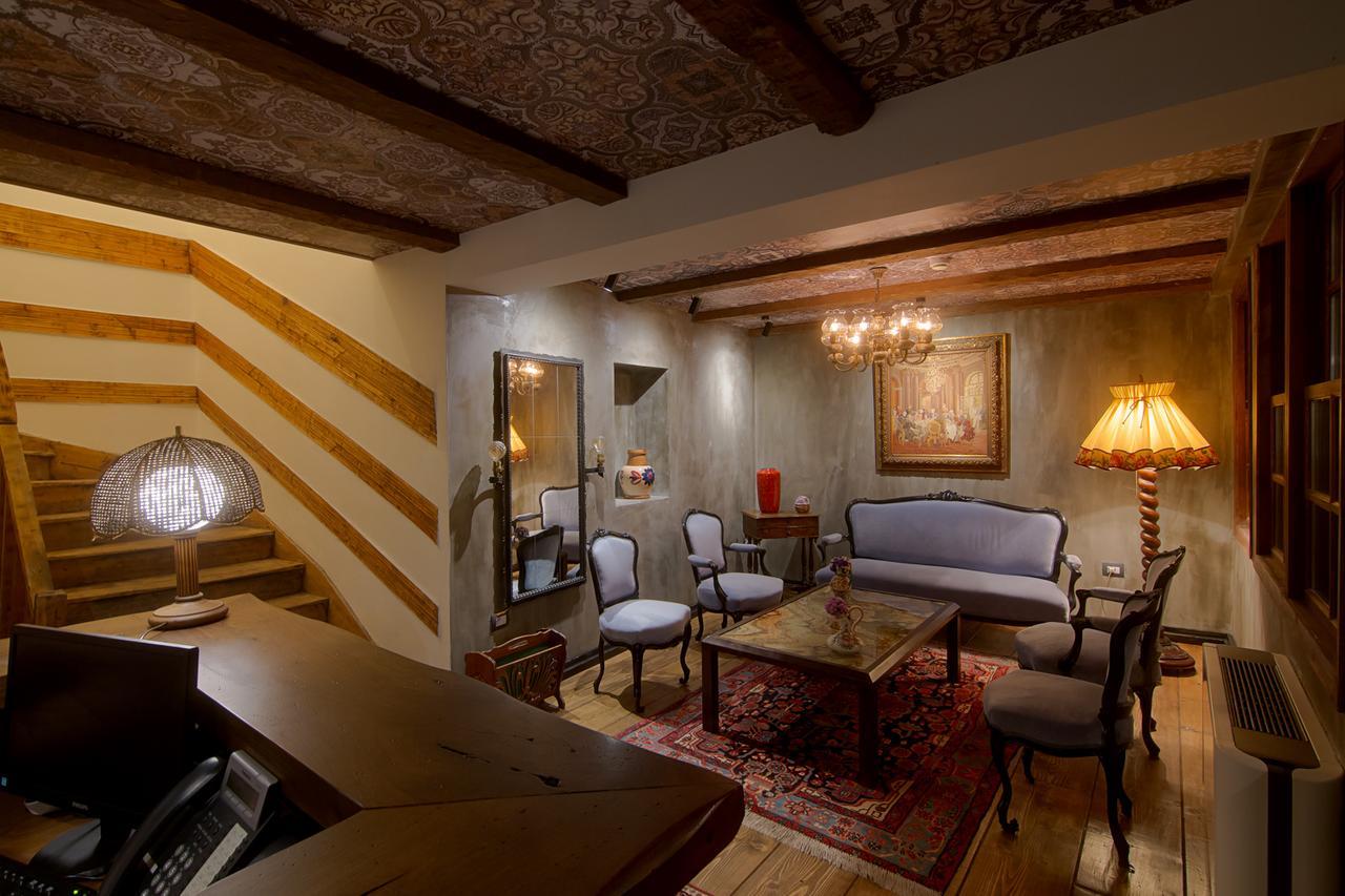 Hani I Pazarit Boutique Hotel Корча Екстер'єр фото