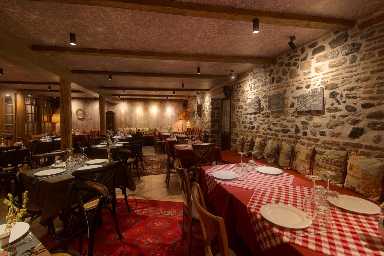 Hani I Pazarit Boutique Hotel Корча Екстер'єр фото